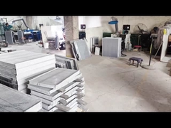 Tampa lateral do refrigerador de peças do motor 6D102 PC200-7 Shell Refrigerador de óleo Refrigerador de óleo 6735-61-2220