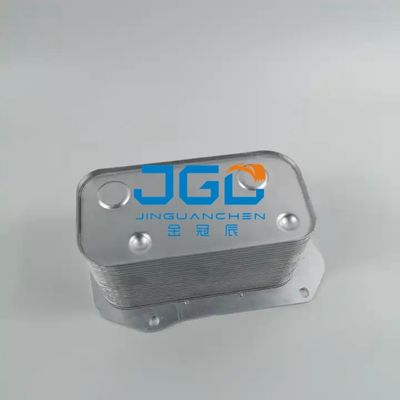 A máquina escavadora Components Diesel Cooler de EC210B retira o núcleo da integração de sistema de refrigeração 04252961