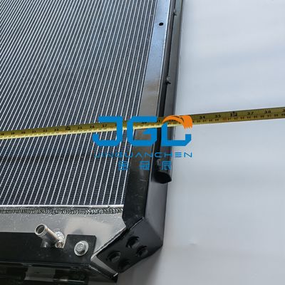Máquina escavadora pequena Fitting Aluminum do sistema de refrigeração R215-7 da água do radiador do tanque