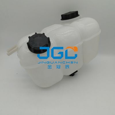 A máquina escavadora Accessories 17411509 17411510 aplica-se ao tanque de água auxiliar de EC200D EC210D
