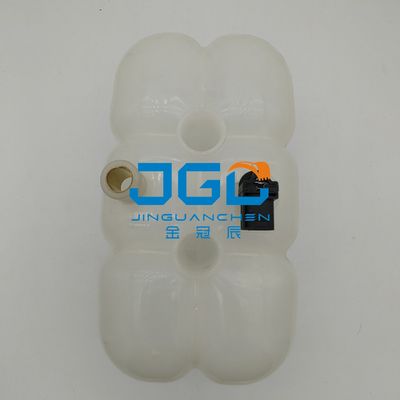 A máquina escavadora Accessories 17411509 17411510 aplica-se ao tanque de água auxiliar de EC200D EC210D