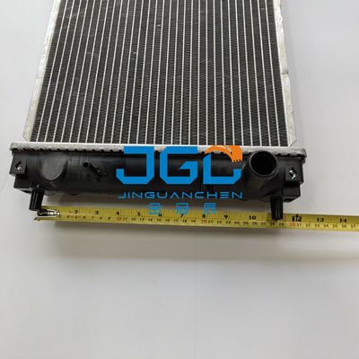 Máquina escavadora Accessories dos acessórios da maquinaria da engenharia do radiador do tanque de água YM30-6