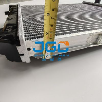 Máquina escavadora Accessories RC411-42300 do motor D1703 do radiador KX91-3 U35 U35-3 do tanque de água