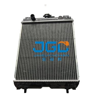 Máquina escavadora Accessories RC411-42300 do motor D1703 do radiador KX91-3 U35 U35-3 do tanque de água