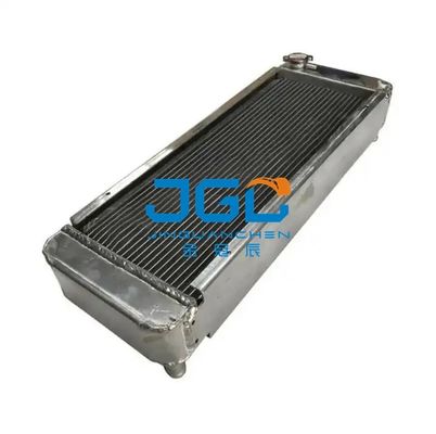 Peças da máquina 553F 553AF 463 S70 Carregador Peças de reposição Radiador 6678820