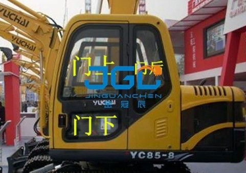 YC85-8 Engrenagem dianteira da escavadeira Bloco traseiro Porta esquerda e direita e janelas Parabens superior e inferior