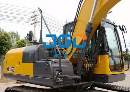 XE135D Excavadora De frente E traseira Engrenagem Esquerda E Direita Portas Iluminação do telhado Parabens Superiores E Inferiores