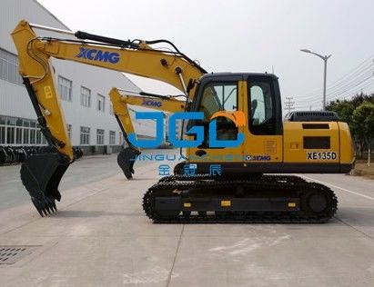 XE135D Excavadora De frente E traseira Engrenagem Esquerda E Direita Portas Iluminação do telhado Parabens Superiores E Inferiores