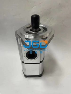 R480LC-9 485 520LC-9 máquina escavadora Fitting Fan Pump 31QUARTERBACK-30120 31QUARTERBACK-30130