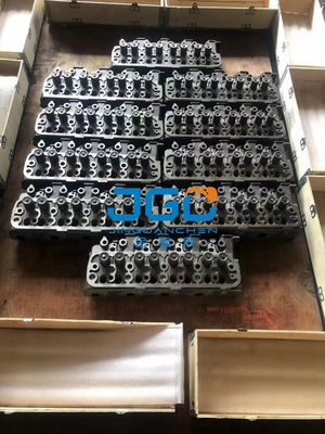 Conjunto ME997799 de cabeça de cilindro de Engine Parts 4D34 da máquina escavadora que projeta as peças de maquinaria