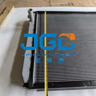 Partes de escavadeiras DH300-7 Tanque de água Radiador Partes de máquinas de engenharia