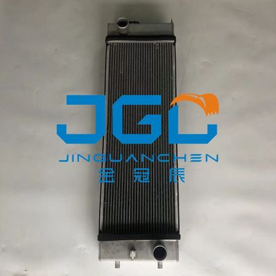 Acessórios de escavadeiras SK130-8 Radiadores de tanques Partes de máquinas de engenharia