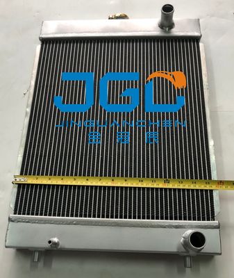 EX30 Peças sobressalentes de escavadeiras Tanque de água Refrigerador de óleo Radiador para tanque