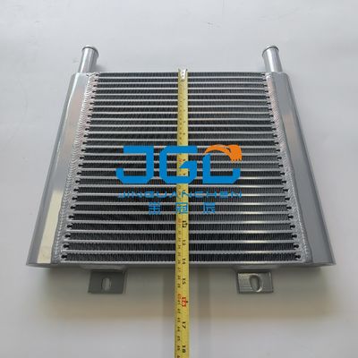 Conjunto 4479181 EX70 do núcleo do radiador do tanque de Spare Parts Radiator da máquina escavadora