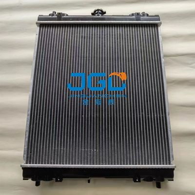 Conjunto 4479181 EX70 do núcleo do radiador do tanque de Spare Parts Radiator da máquina escavadora