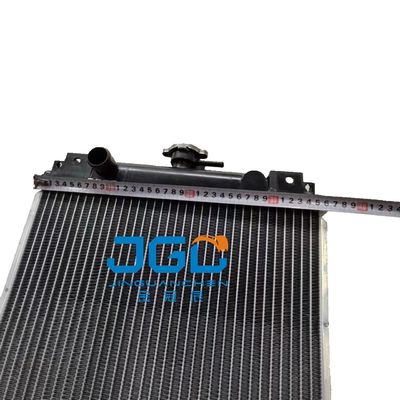 PC40-8 PC50-8 PC35-8 PC30-8 Radiador de escavadeira 20T-03-81111