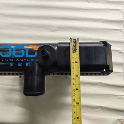 Comatsu PC56 PC78US-6 PC78MR-6 Radiador de tanque de água 21W-03-41110 Para escavadeira Komatsu