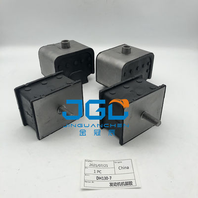 Peças de escavadeira Doosan Daewoo DH130-7 Motor Foot Rubber Shockproof Adesivo.