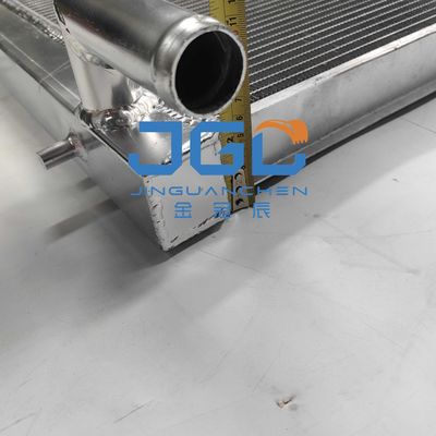 Peças sobressalentes de escavadeira DX80 DH80-7 Peças hidráulicas de arrefecimento Tanque de água DH80-7 Radiador de escavadeira 440211-00175