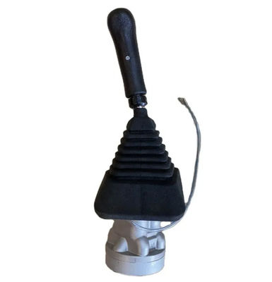 E120B Controlador de válvula de joystick hidráulico