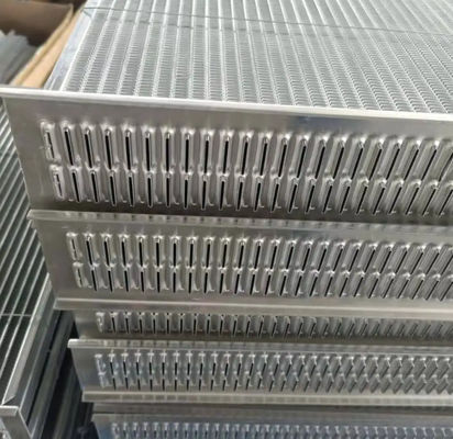 Aplicações de engenharia Radiador de escavadeira E120B Partes de escavadeira