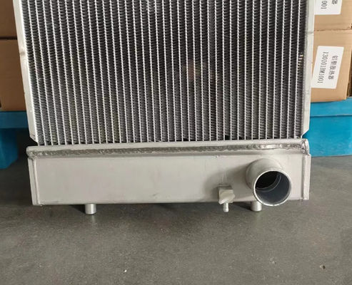 E325D Tanque de água para escavadeira Radiador 245-9207 433-1670 281-3601 347-9292 2459207 4331670 2813601 3479292 Para escavadeira
