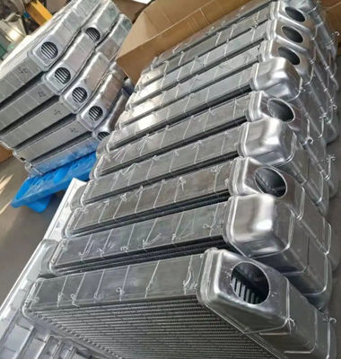 Peças de escavadeira Radiador de escavadeira PC50 Boa qualidade para fábricas de escavadeiras