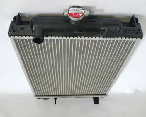 PC30 PC30MR-1 PC35 PC35MR-1 PC38UU-3 Radiador de escavadeira 21U-03-31102