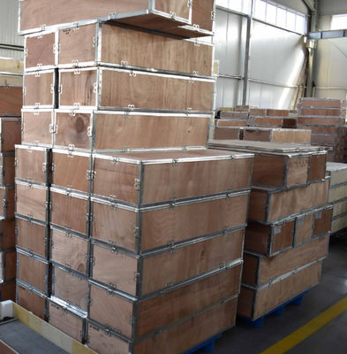 O radiador da escavadeira R300-5 para aplicações de engenharia de materiais de alumínio da escavadeira