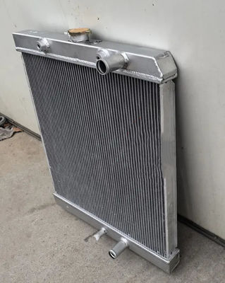 R80-7 Radiador Novo radiador de escavadeira de alta qualidade Material de alumínio