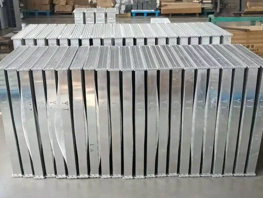 Radiador de alumínio para escavadeira SH200A1 Entrega rápida