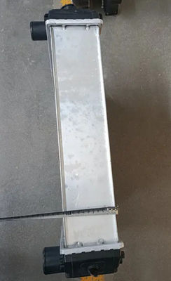 234876A1 Radiador de escavadeira para o caso 586E 4391T 570LXT 580L 4391TA 4391 580SL 584E 590L 590SL 585E