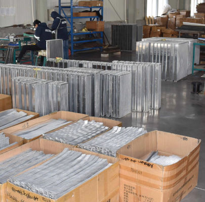 Radiador de escavadeira EC60 Aplicação em Engenharia de Materiais de Alumínio