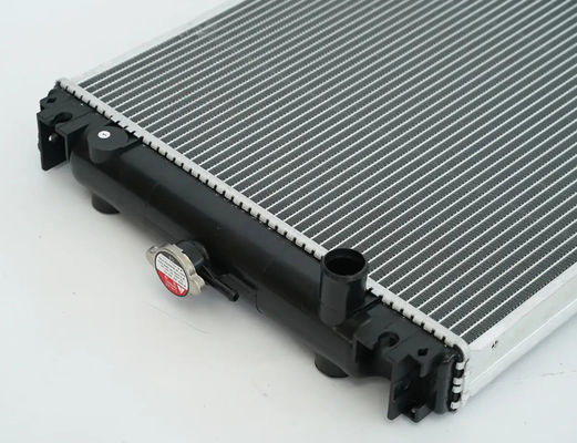 Tanque de água KX151 KX159 KX161 KX163 KX165 U55-5 Radiador RD538-42300 Para escavadeira