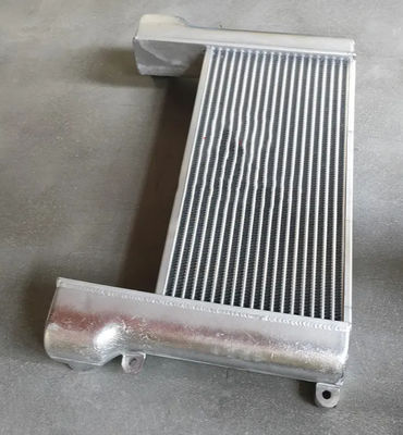 ZAX120-6 ZAX120 ZAX110 ZAX130 ZAX135 Refrigerador de ar de carga da escavadeira Intercooler
