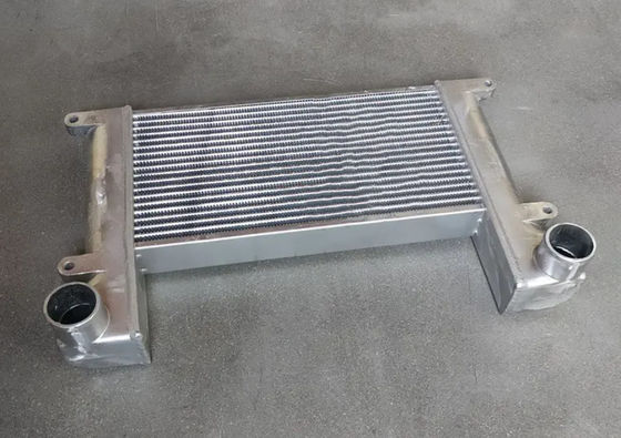ZAX120-6 ZAX120 ZAX110 ZAX130 ZAX135 Refrigerador de ar de carga da escavadeira Intercooler