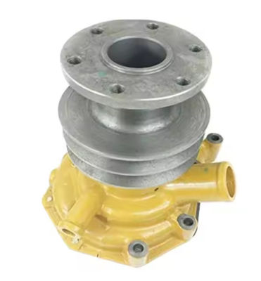 Bomba de água 6110-63-1111 6112-61-1102 Para escavadeira GD31-3H GD37-5H Motor 4D120